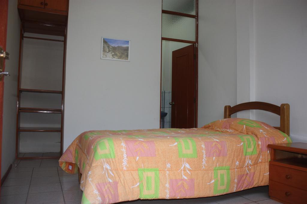 Hotel Hatunhuasi Cotahuasi Bilik gambar